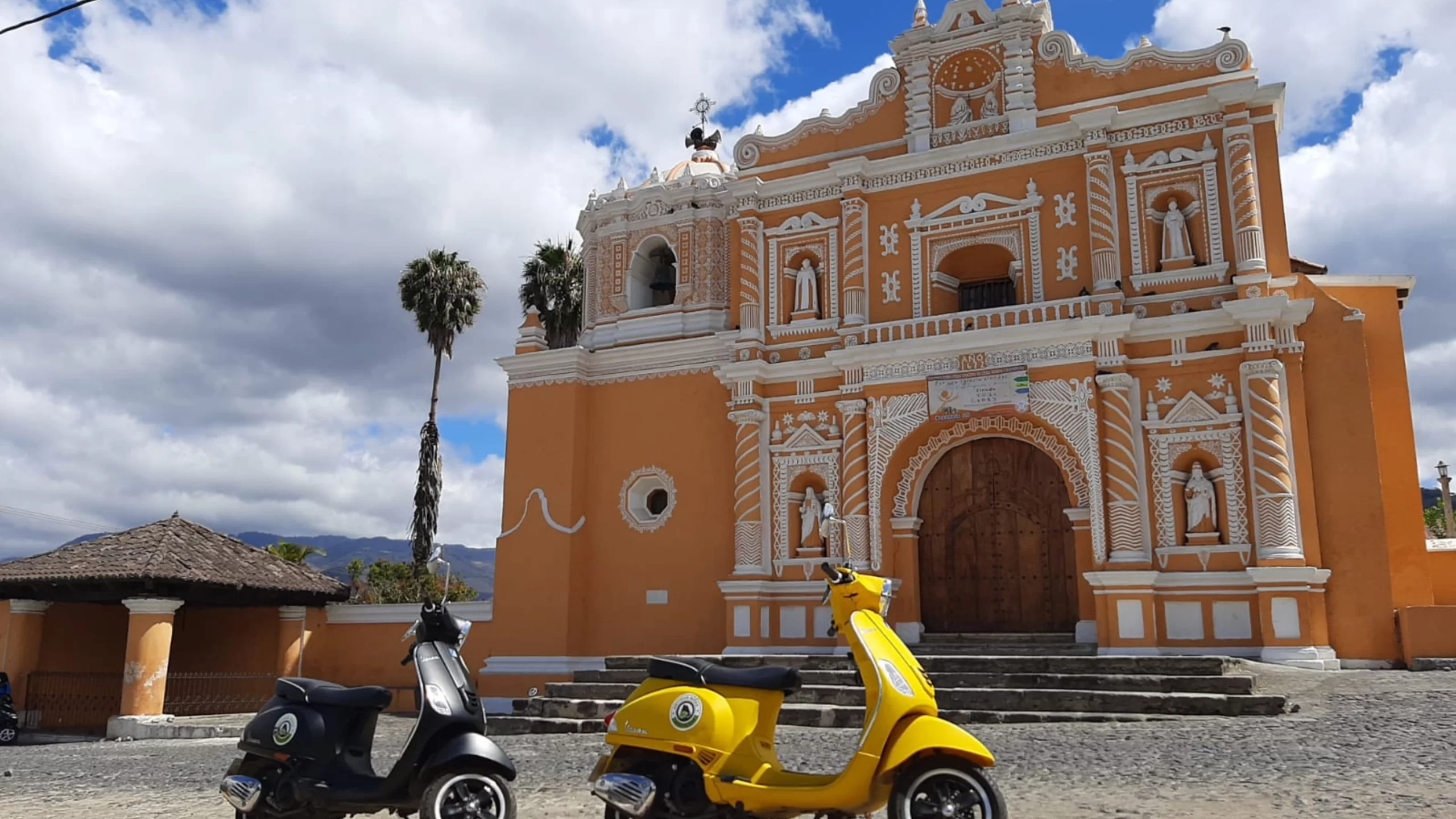 scooter-motorcycle-tour-guatemala