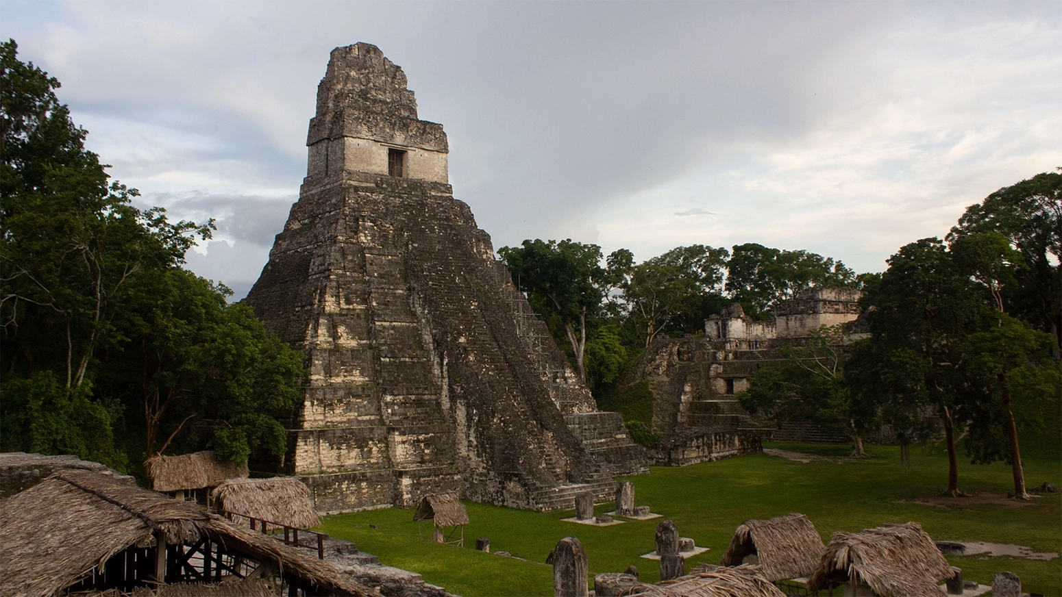 tikal-ruins-tour-antigua-guatemala