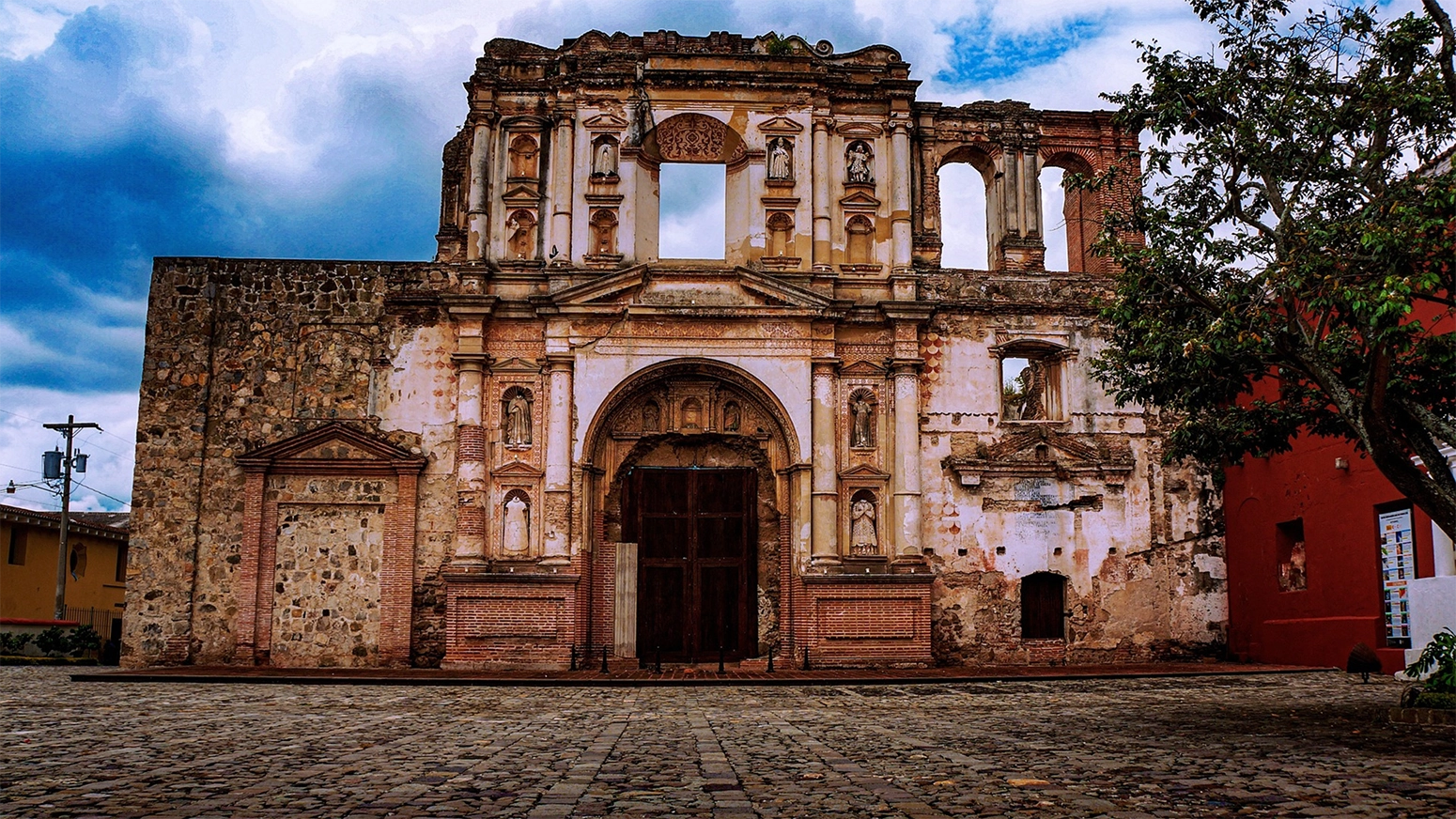 tour-colonial-city-antigua-guatemala