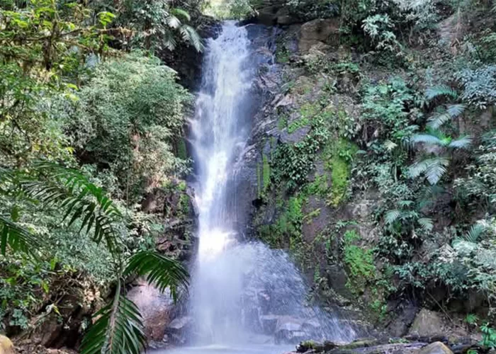 waterfall-santiago-2